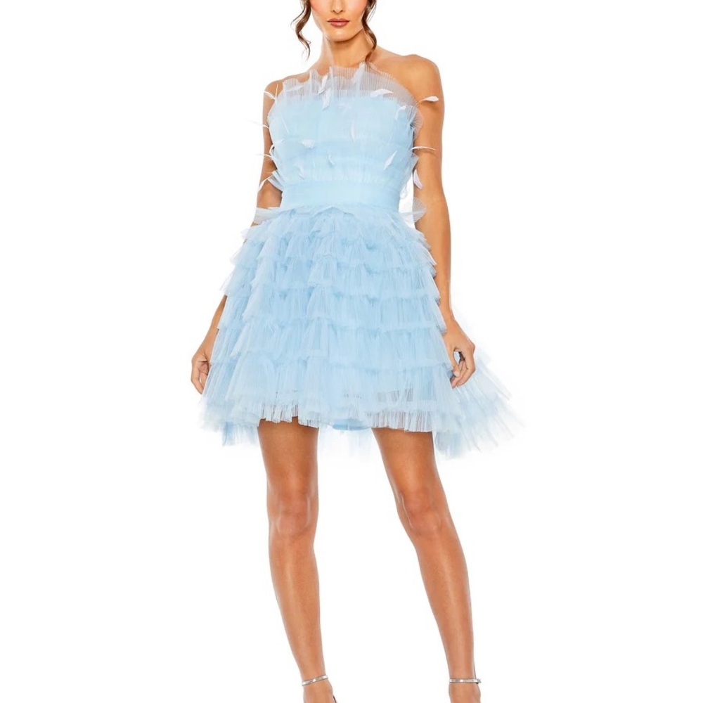 FEATHERED STRAPLESS TULLE FIT AND FLARE DRESS brand new size 0 blue